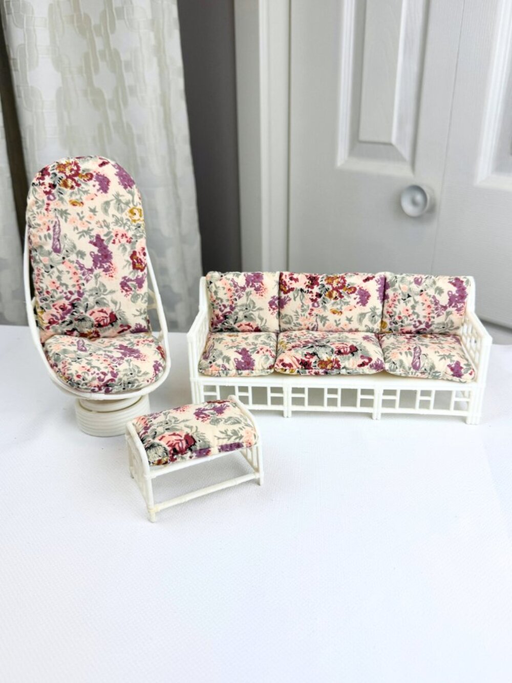 1985 Multi-Toys Vintage Doll Furniture With Cushions White "Wicker" 3 Piece Set